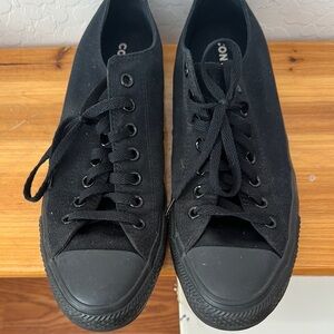 Converse Men's Black Sneakers